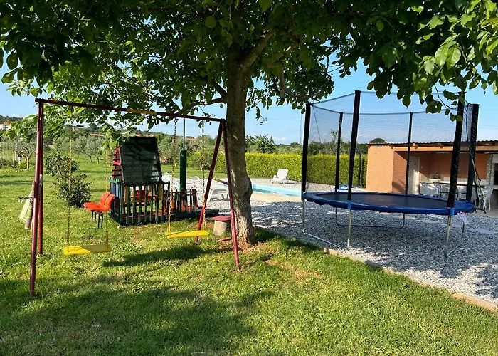 Dora House With Wifi And Outdoor Swimming Pool