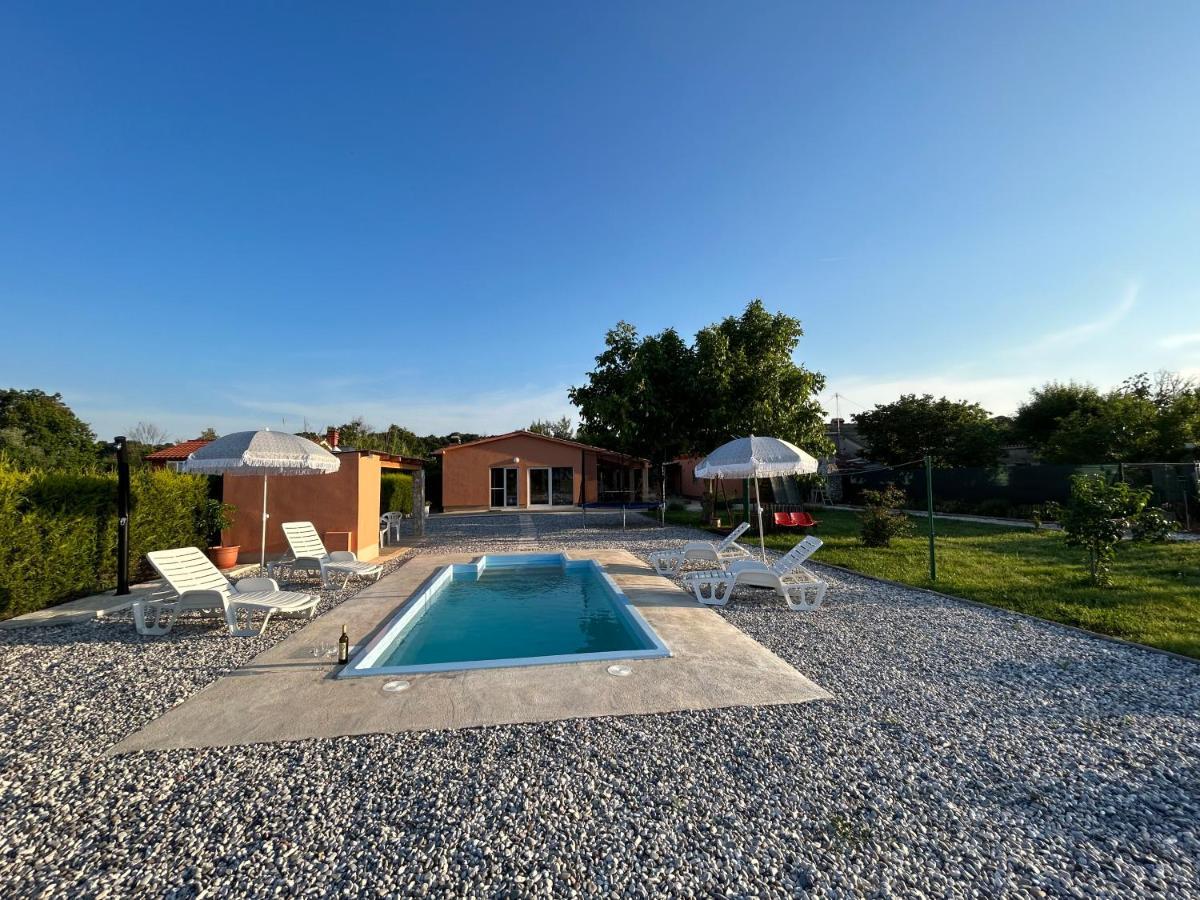 Dora House With Wifi And Outdoor Swimming Pool * Pula